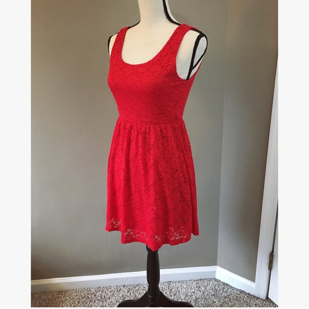 Red Lace-detailed Dress